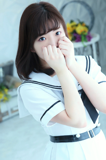 玲乃(れの)