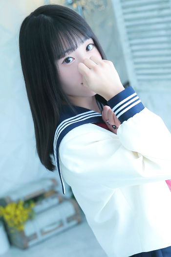 梨衣菜(りいな)