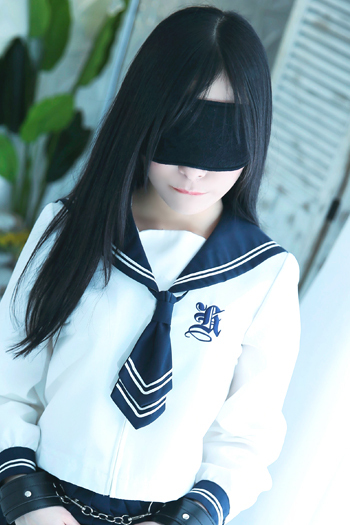 詩織(しおり)